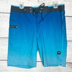 Rip Curl Mirage Ultimate Series Men's Board Shorts Blue & Black Size 30